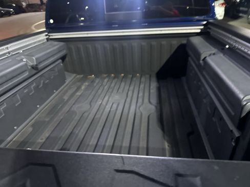 Used 2022 Nissan Titan Platinum Reserve w/ Moonroof Package image 4