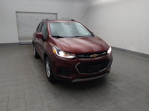 Used 2022 Chevrolet Trax LT w/ Driver Confidence Package AWD/4WD image 14