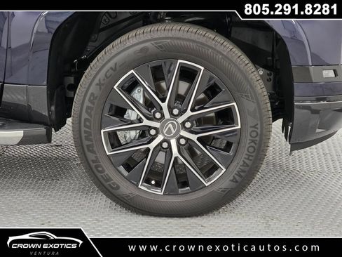 Used 2026 Lexus GX 550 w/ Cold Area Package AWD/4WD image 9
