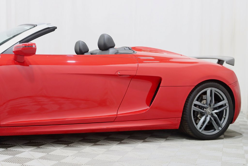 Used 2015 Audi R8 V10 AWD/4WD image 4