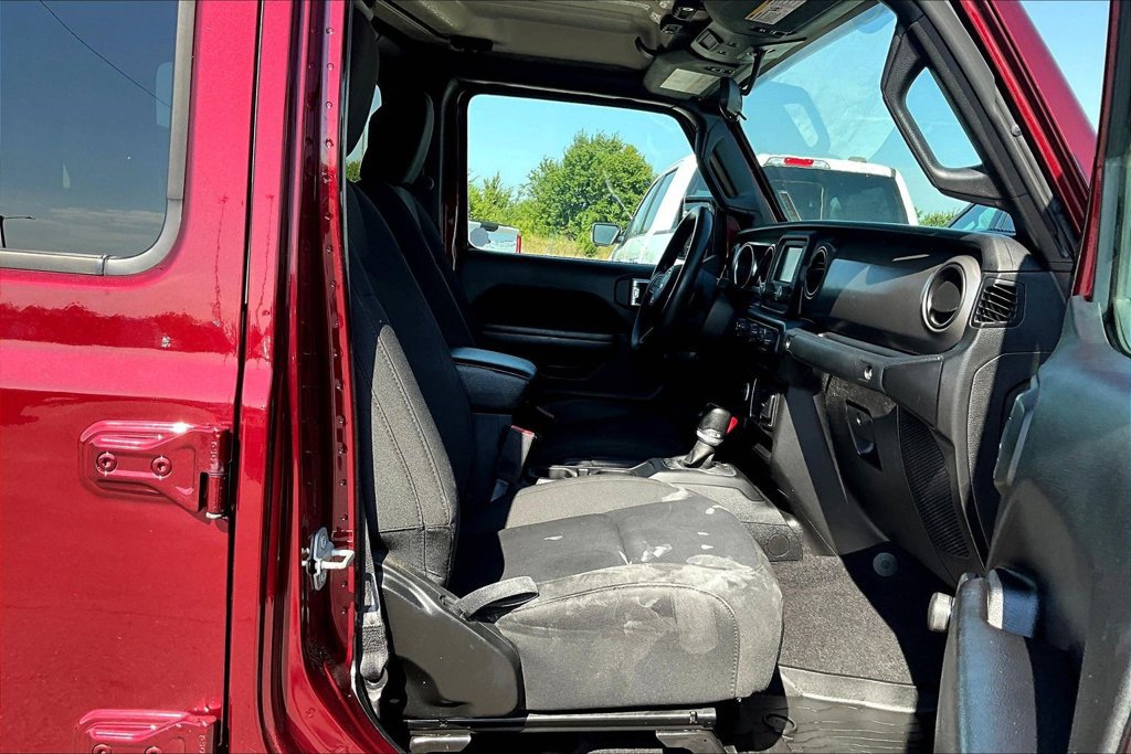 Used 2021 Jeep Gladiator Sport w/ Trailer Tow Package AWD/4WD image 7