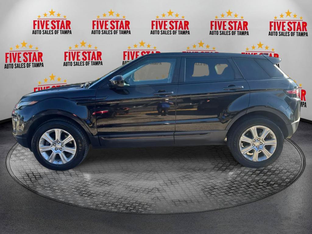 Used 2017 Land Rover Range Rover Evoque SE AWD/4WD image 4