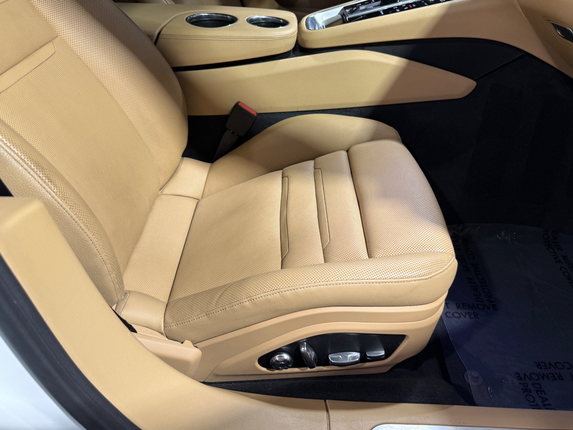 Used 2017 Porsche Panamera 4S AWD/4WD image 50