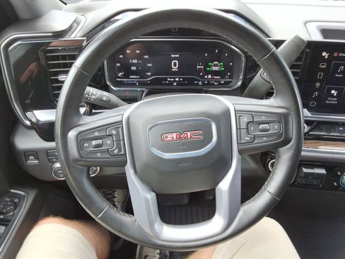 Certified 2024 GMC Sierra 1500 Elevation AWD/4WD image 26