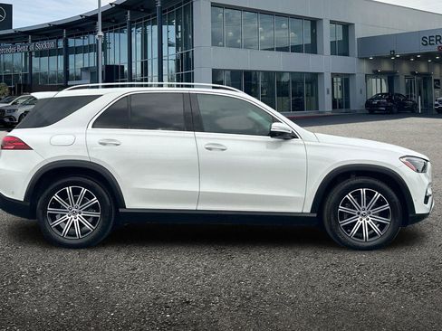 Used 2024 Mercedes-Benz GLE 350 4MATIC image 3