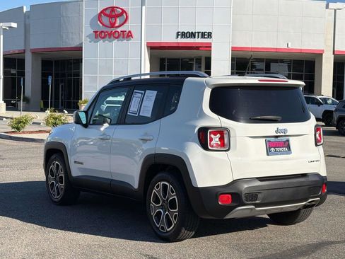 Used 2017 Jeep Renegade Limited FWD image 5