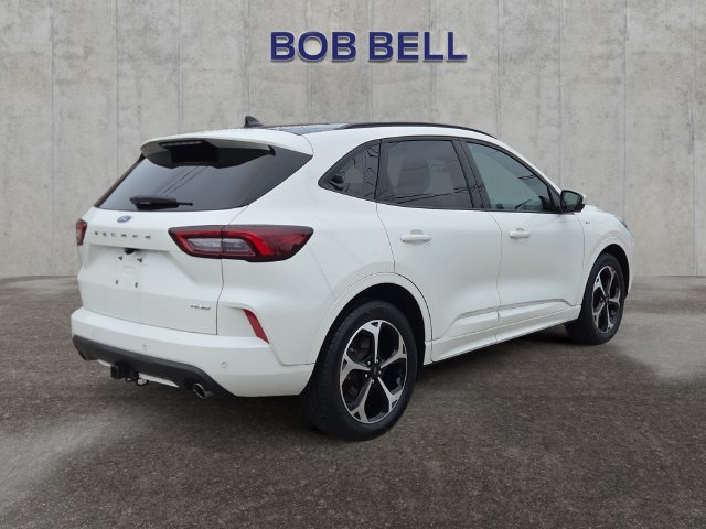 Certified 2023 Ford Escape ST-Line Select w/ Tech Pack #2 AWD/4WD image 5