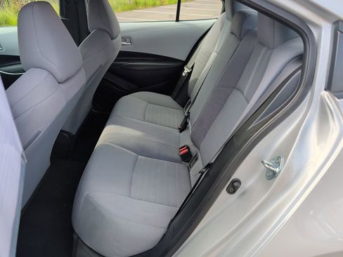 Certified 2025 Toyota Corolla SE FWD image 21