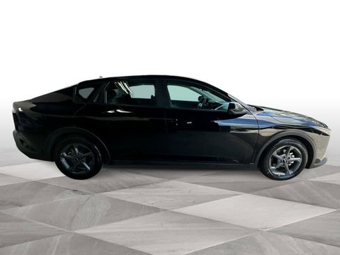 Used 2025 Kia K4 FWD image 9