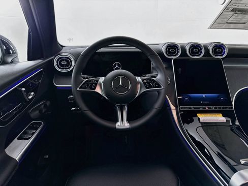 New 2026 Mercedes-Benz GLC 300 4MATIC image 25