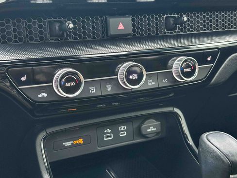 Used 2023 Honda CR-V Sport Touring image 34