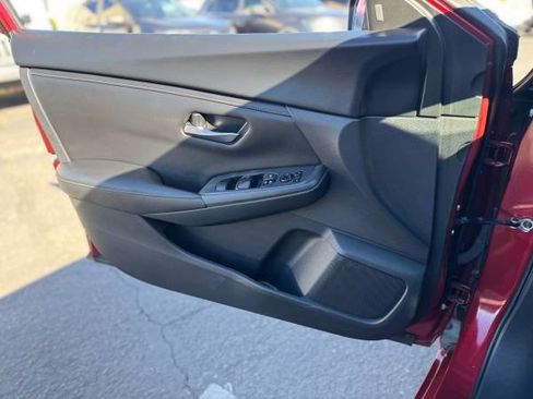 Used 2023 Nissan Sentra SV FWD image 8