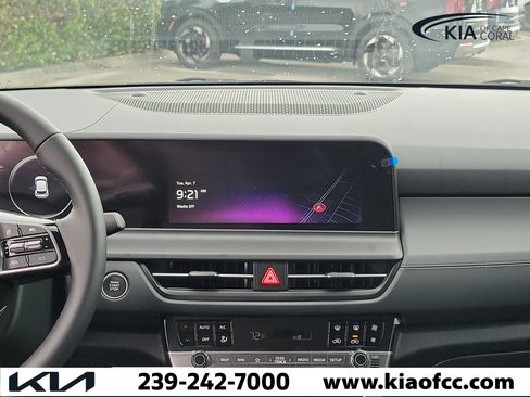 New 2026 Kia Seltos EX FWD image 17