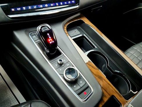 Used 2023 Cadillac Escalade Sport Platinum w/ LPO, ONYX Package image 17