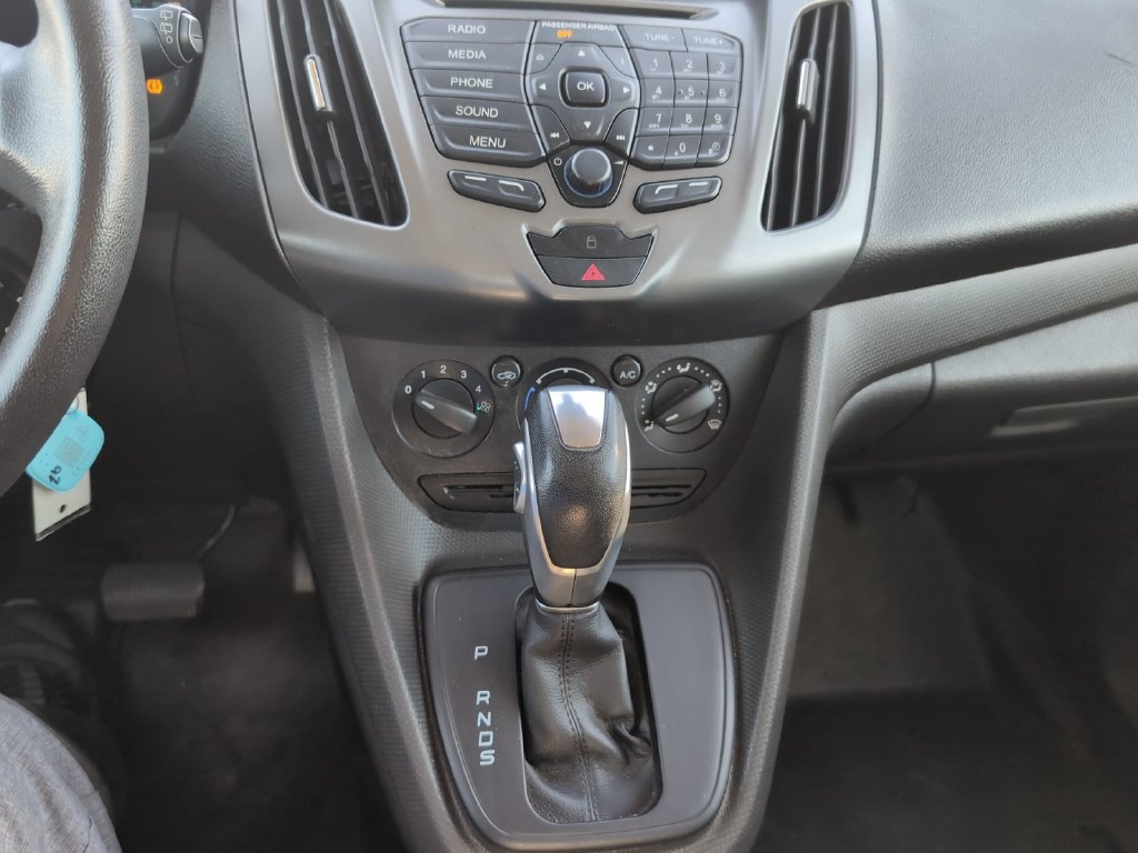 Used 2016 Ford Transit Connect XL FWD image 9