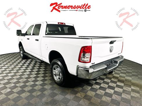 Used 2024 RAM 3500 Tradesman w/ Chrome Appearance Group image 5