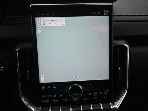Used 2024 GMC Acadia Elevation FWD image 20