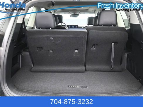 Used 2023 Kia Telluride S w/ S Sunroof Package AWD/4WD image 11