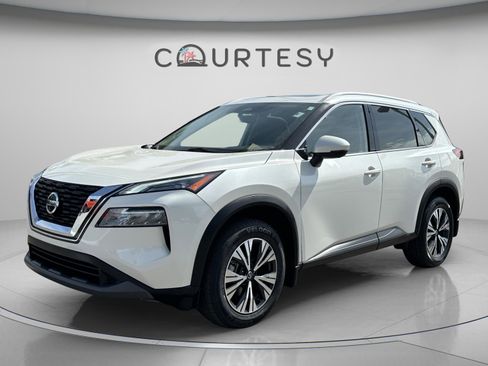 Used 2021 Nissan Rogue SV w/ Premium Package AWD/4WD image 1