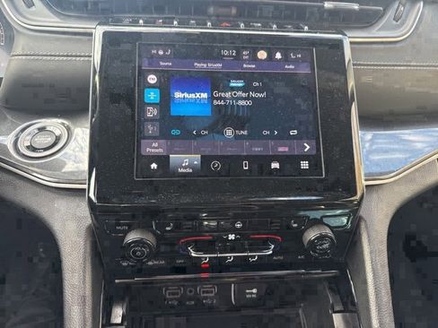 Certified 2023 Jeep Grand Cherokee Altitude image 11