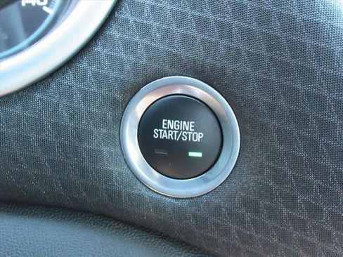 Used 2024 Chevrolet Malibu LT image 28