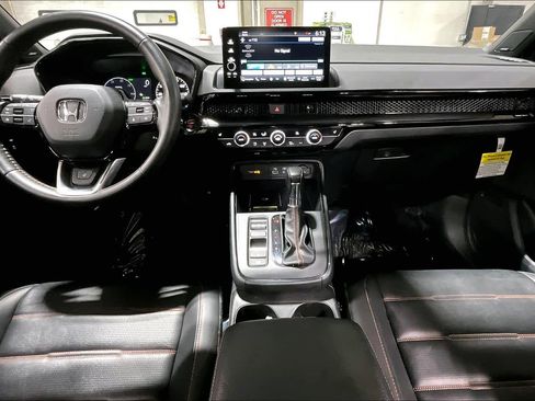 Used 2024 Honda CR-V Sport Touring image 16