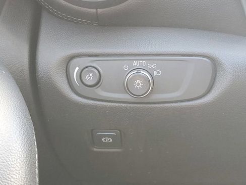 Certified 2020 Chevrolet Blazer LT FWD image 19