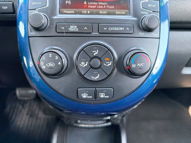Used 2012 Kia Soul + w/ Audio Pkg FWD image 14