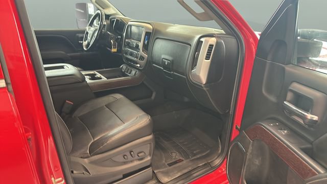Used 2018 GMC Sierra 2500 SLT w/ Snow Plow Prep Package AWD/4WD image 17
