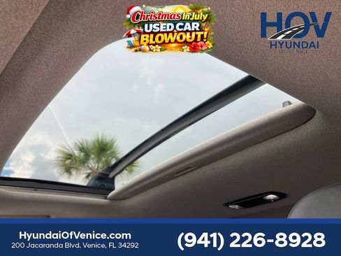 Used 2023 Hyundai Palisade Limited FWD image 14