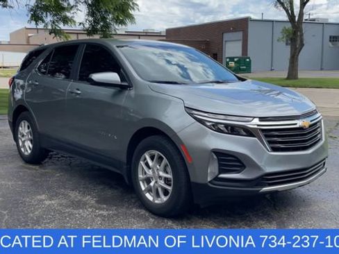 Certified 2024 Chevrolet Equinox LT w/ LPO, Floor Liner Package FWD image 2
