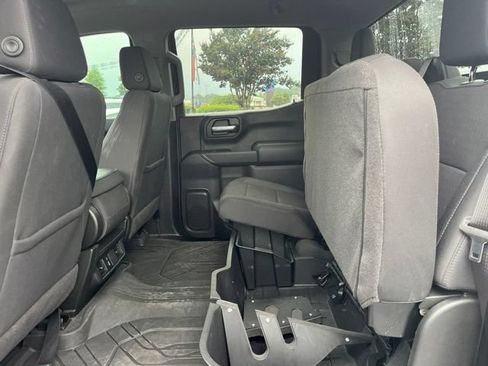 Used 2024 Chevrolet Silverado 1500 Custom RWD image 12