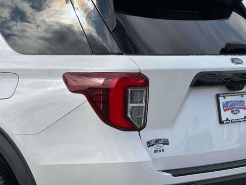 Used 2023 Ford Explorer ST w/ Equipment Group 401A image 8