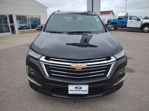 Used 2023 Chevrolet Traverse LT AWD/4WD image 8
