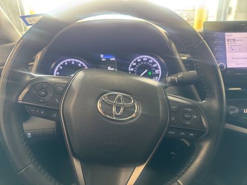 Used 2022 Toyota Camry SE FWD image 26