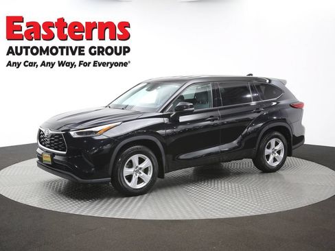 Used 2021 Toyota Highlander L AWD/4WD image 60