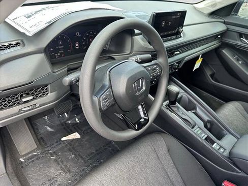 New 2025 Honda Accord LX image 3