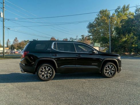 Used 2021 GMC Acadia SLE image 8