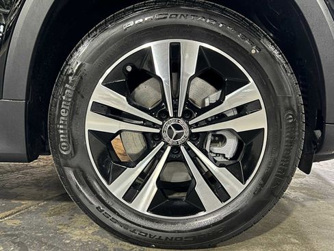 New 2026 Mercedes-Benz GLB 250 4MATIC image 9