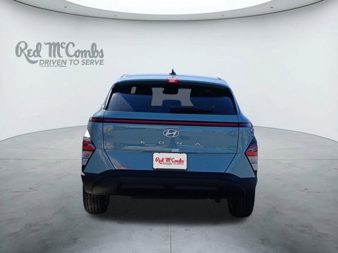 New 2026 Hyundai Kona SE image 4