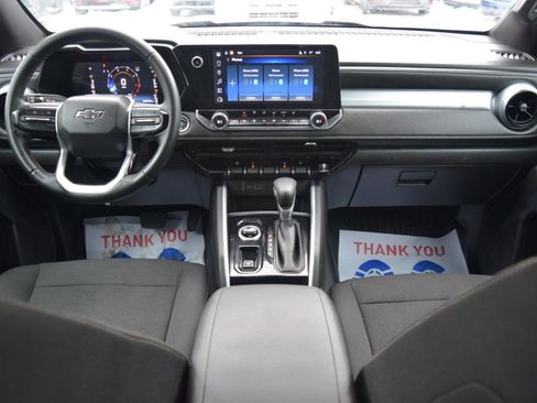 Used 2023 Chevrolet Colorado LT w/ LT Convenience Package II image 20