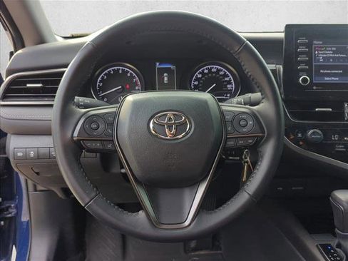 Used 2023 Toyota Camry SE FWD image 12