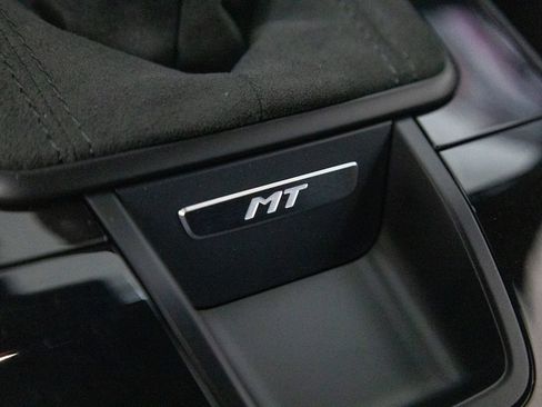Certified 2025 Porsche 911 Carrera T RWD image 17