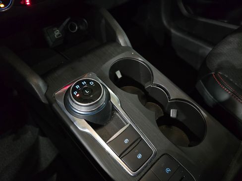 Used 2025 Ford Escape ST-Line Select image 29