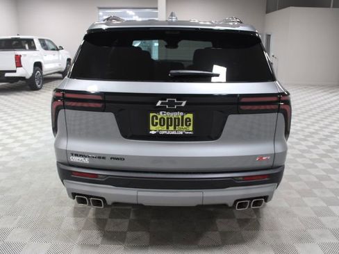 New 2026 Chevrolet Traverse Z71 w/ Enhanced Driving Package AWD/4WD image 10