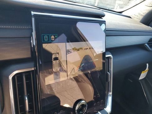 New 2026 GMC Acadia Elevation image 22