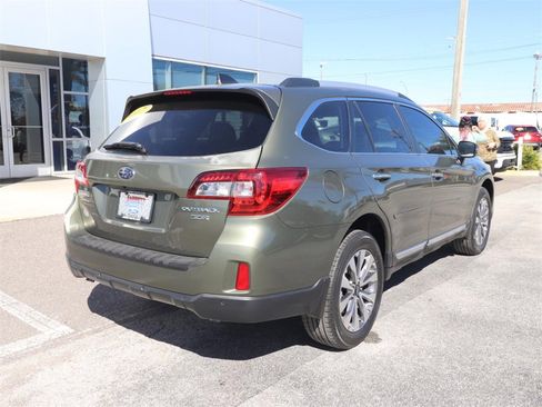 Used 2017 Subaru Outback 3.6R Touring w/ Popular Package #5A image 13