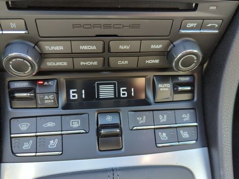 Used 2024 Porsche 718 Cayman S image 20