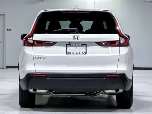 Used 2024 Honda CR-V EX image 10