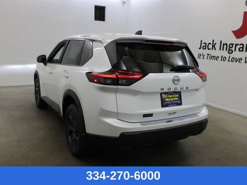 New 2026 Nissan Rogue SV image 2